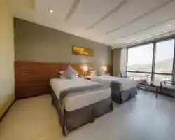 Al Safwah Royale Orchid thumbnail