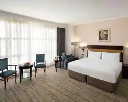Anwar Al Madinah Mövenpick Hotel thumbnail