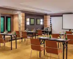 Anwar Al Madinah Mövenpick Hotel thumbnail