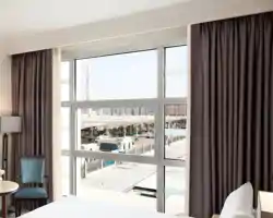Anwar Al Madinah Mövenpick Hotel thumbnail