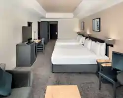 Anwar Al Madinah Mövenpick Hotel thumbnail