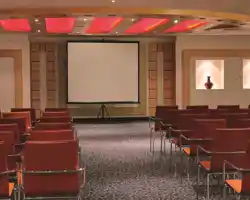 Anwar Al Madinah Mövenpick Hotel thumbnail