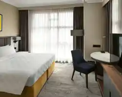 Anwar Al Madinah Mövenpick Hotel thumbnail
