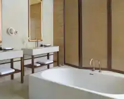 Banyan Tree Alula thumbnail