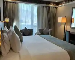 Violet Hotel thumbnail