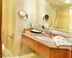 Zowar International Hotel thumbnail
