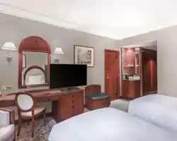 Madinah Hilton thumbnail
