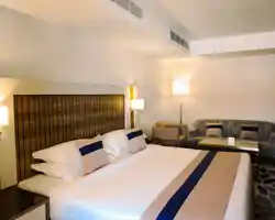 Season Star Hotel thumbnail