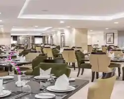 Taiba Front Hotel (Ex. Elaf Grand Al Majeedi)... thumbnail