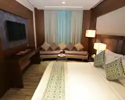 Violet Al Shisha Hotel thumbnail