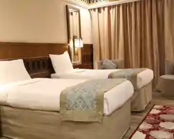 Violet Hotel thumbnail