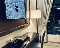 Violet Hotel thumbnail