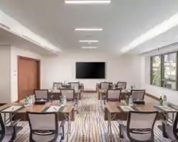 Wirgan Hotel Al Azizyah thumbnail