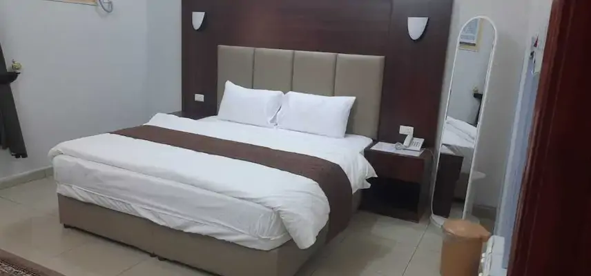 Al Eairy Furnished Apts Al Madinah 8 image