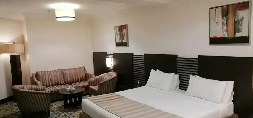 Al Hidayah Towers image