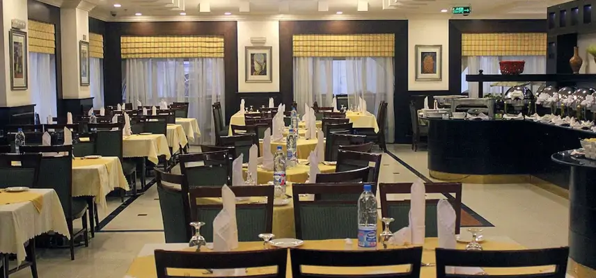 Al Rawda Royal Inn image