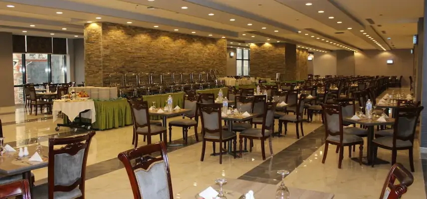 Al Safwah Royale Orchid image