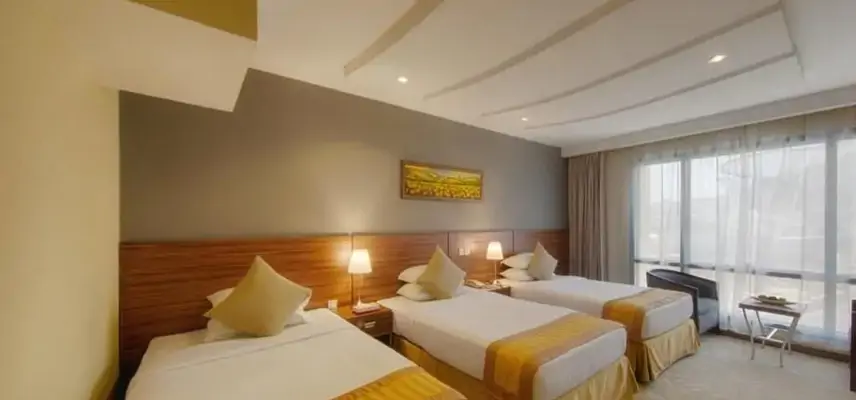 Al Safwah Royale Orchid image