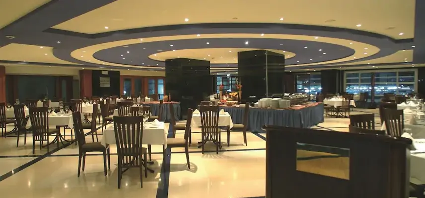 Anwar Al Madinah Mövenpick Hotel image