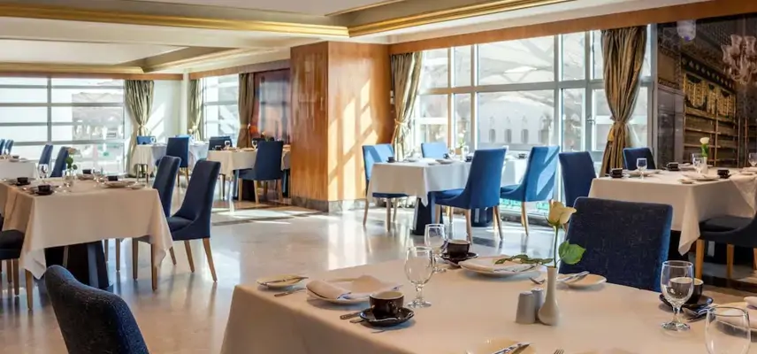 Anwar Al Madinah Mövenpick Hotel image