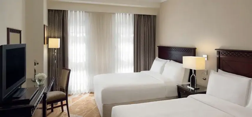 Anwar Al Madinah Mövenpick Hotel image