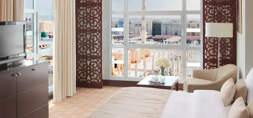 Anwar Al Madinah Mövenpick Hotel image