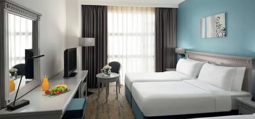 Anwar Al Madinah Mövenpick Hotel image