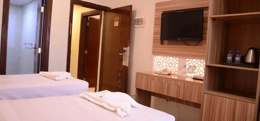 Artal Taibah Hotel image