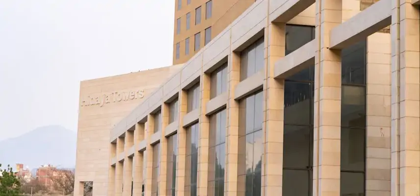 Al Hidayah Towers image