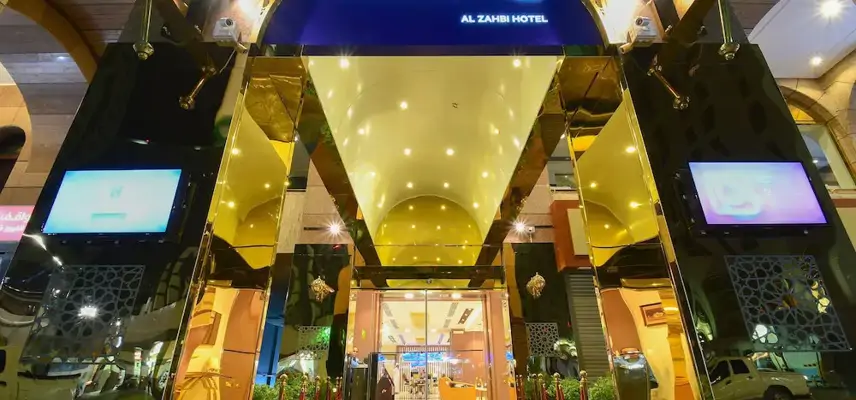Golden Tulip Al Zahabi image
