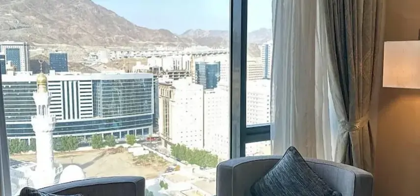 Violet Hotel image