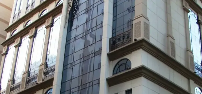 Zowar International Hotel image