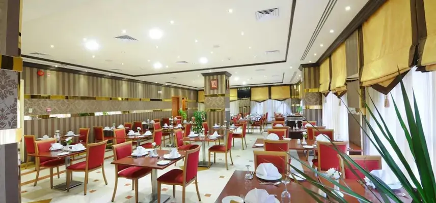 Zowar International Hotel image