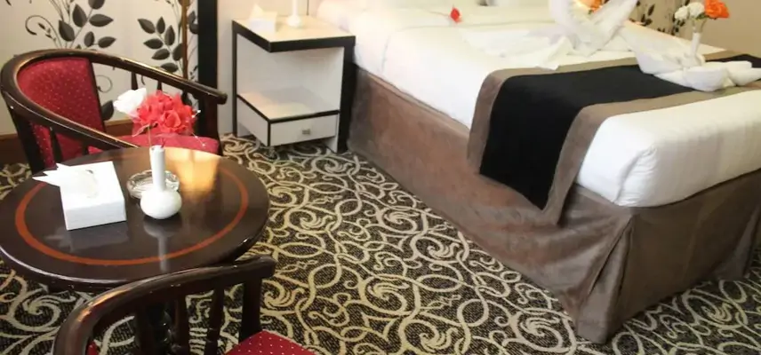 Zowar International Hotel image