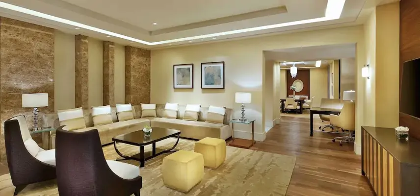 Conrad Makkah image