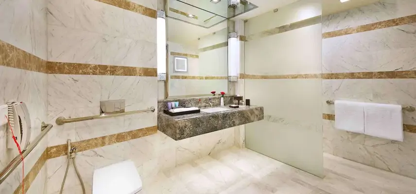 Conrad Makkah image