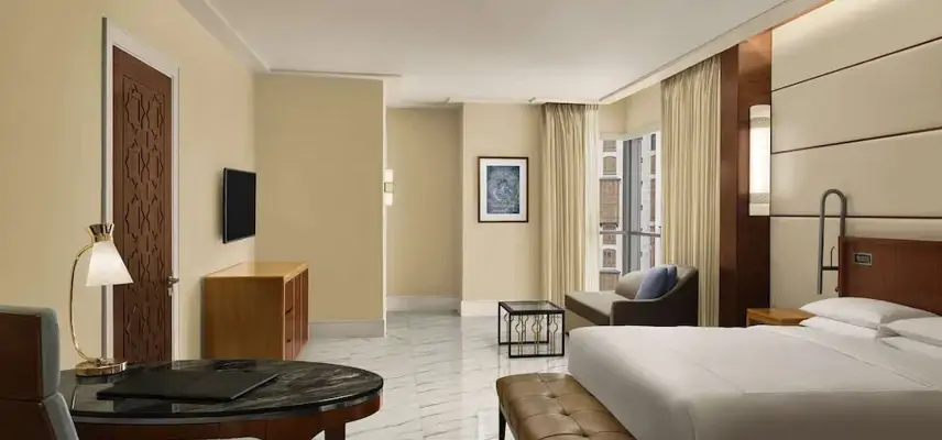 Conrad Makkah image