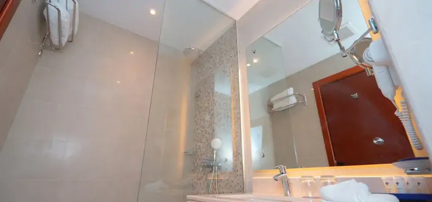 Diar Al Khalidiya Hotel by Park Regis image