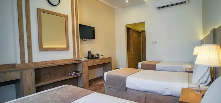 Emaar Legend image