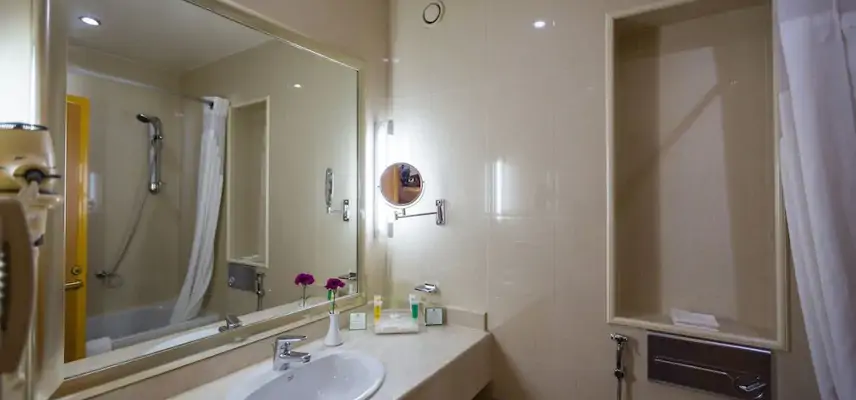 Holiday Inn Yanbu, an IHG Hotel image