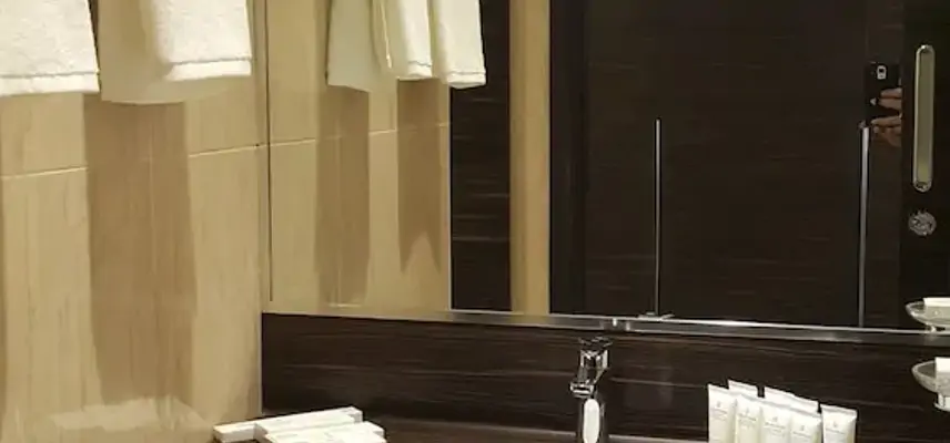 M Hotel Makkah by Millennium image