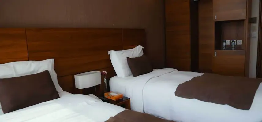 Nour Al Thuria Hotel image