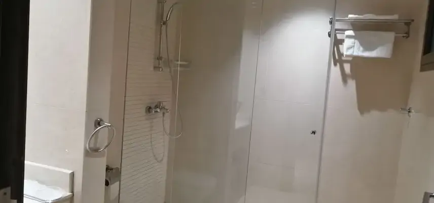 Rahhal Hotel Suites image
