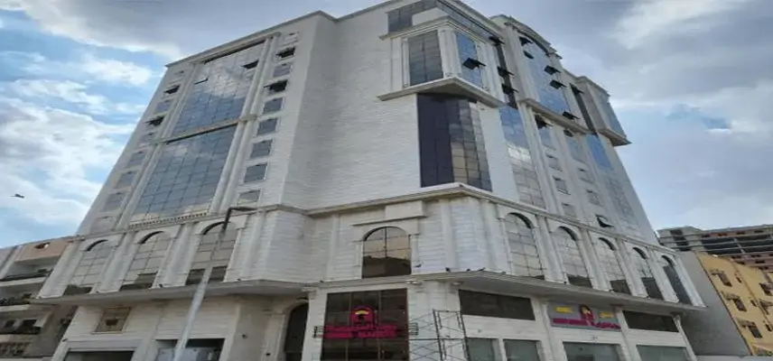 Rowaa Al Aziziyah. image