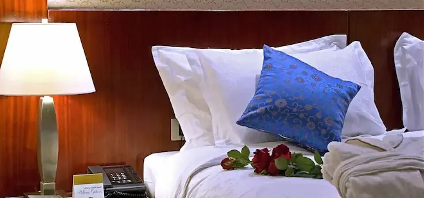 Dorrar Al Eiman Royal image