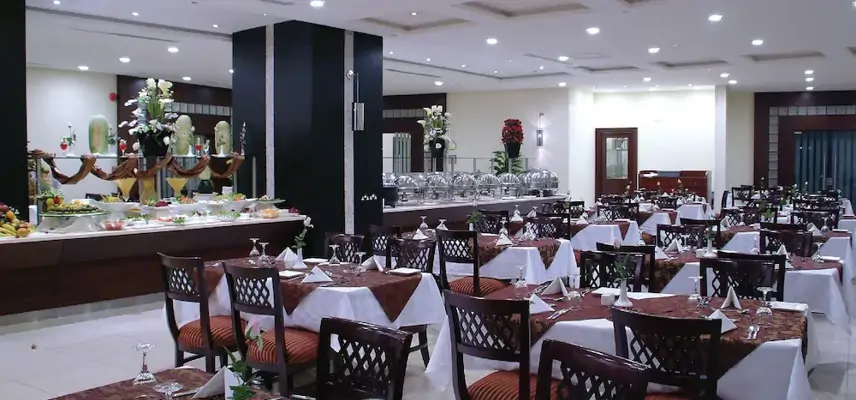 Dorrar Al Eiman Royal image