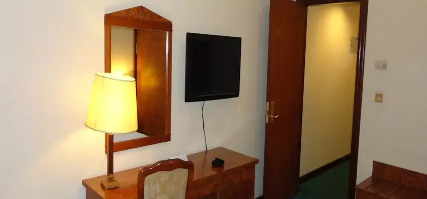 Elaf Taiba Hotel image