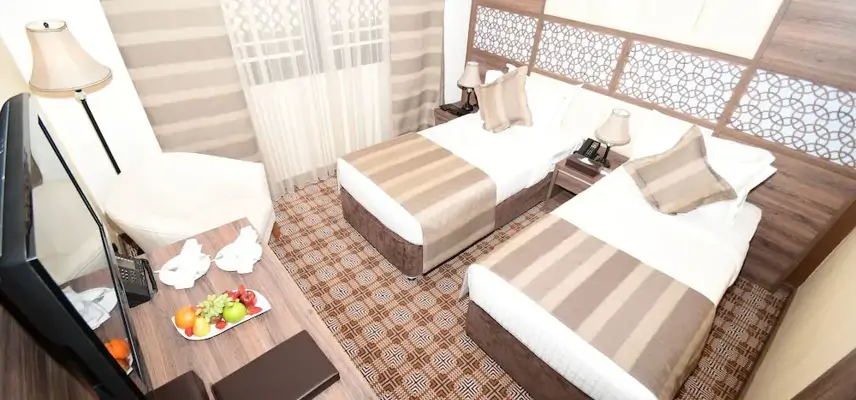 Golden Tulip Al Zahabi image