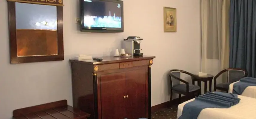 Grand Plaza Al Madina image