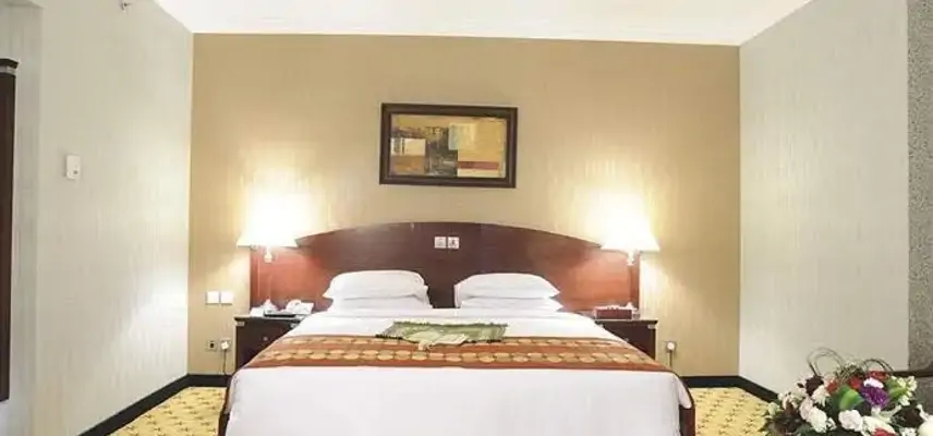 Leader Al Muna Kareem Hotel image